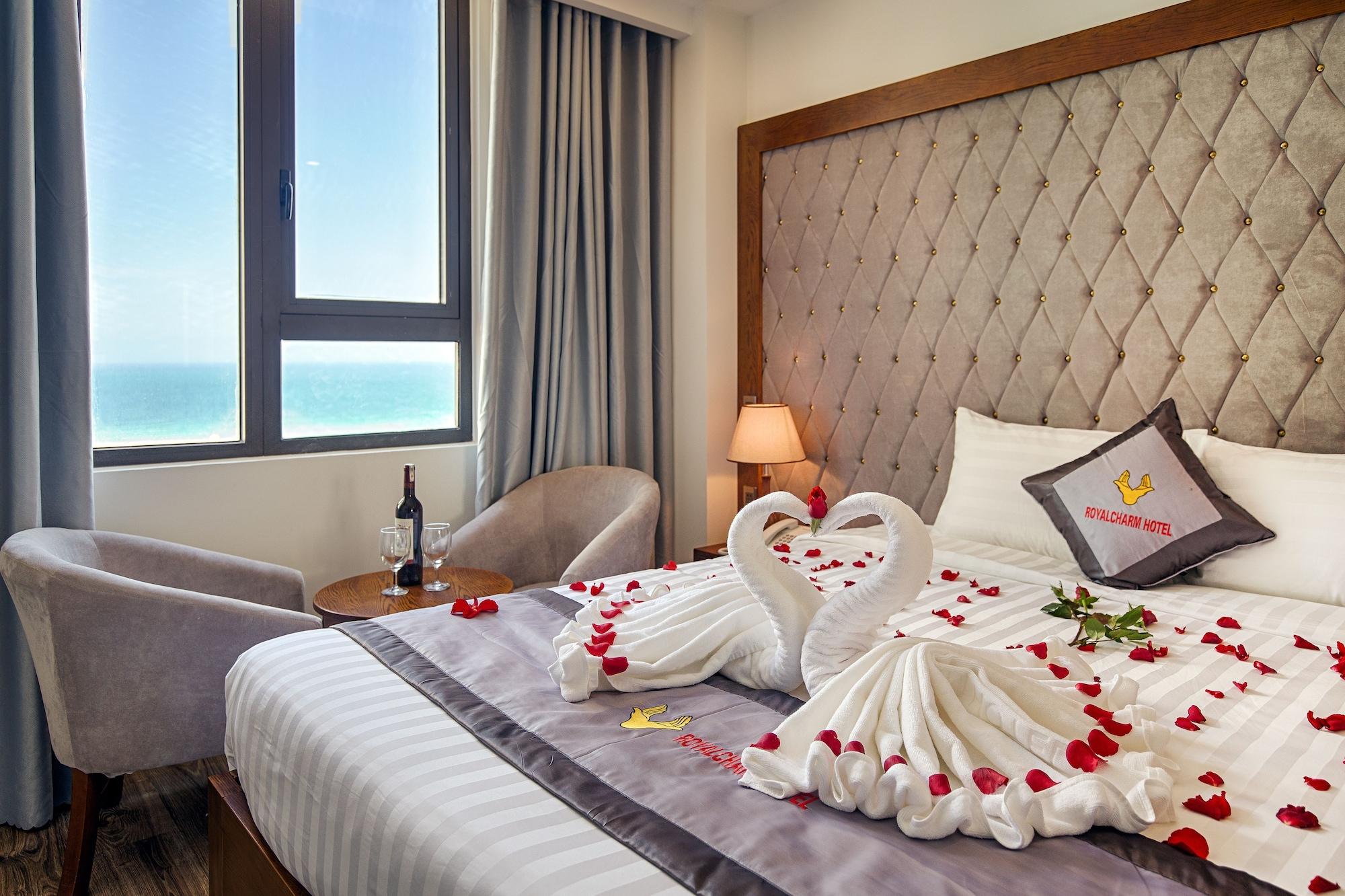Royal Charm Hotel Da Nang Exteriör bild